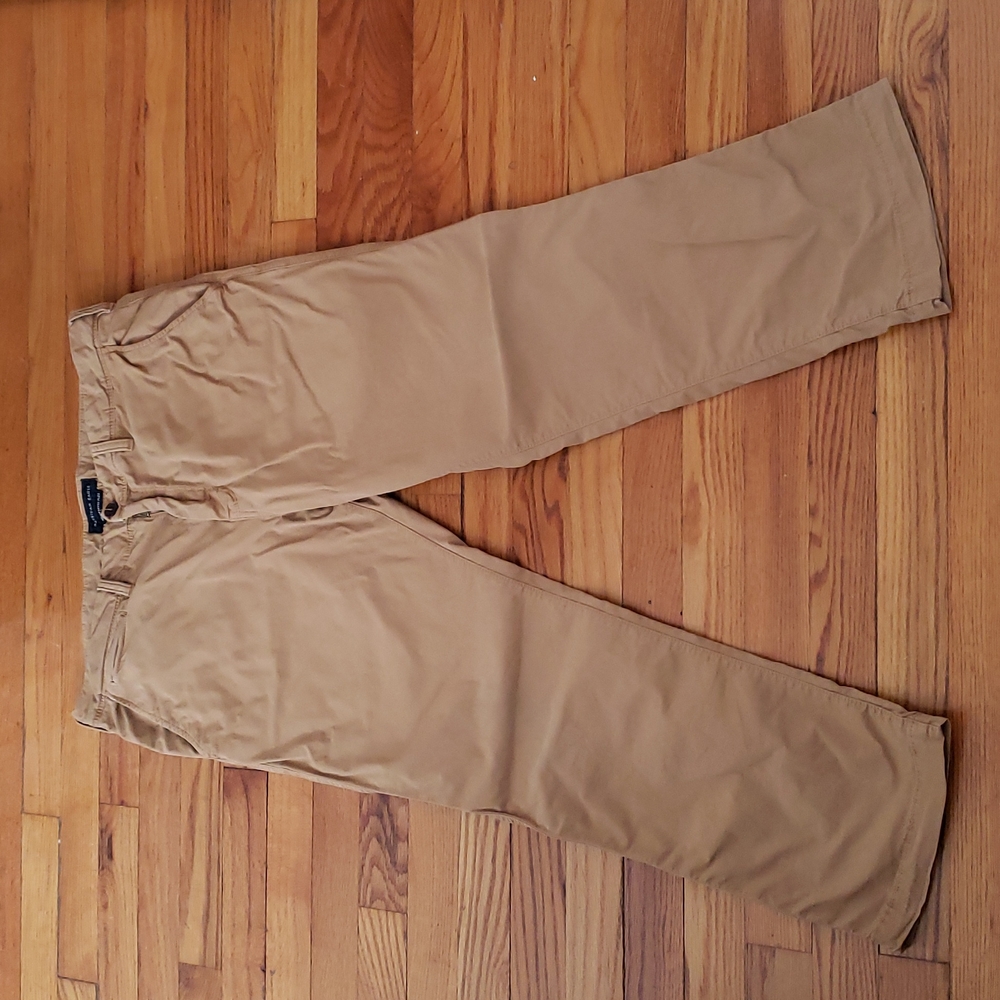 American eagle mens next level flex 34/30, original fit, tan color